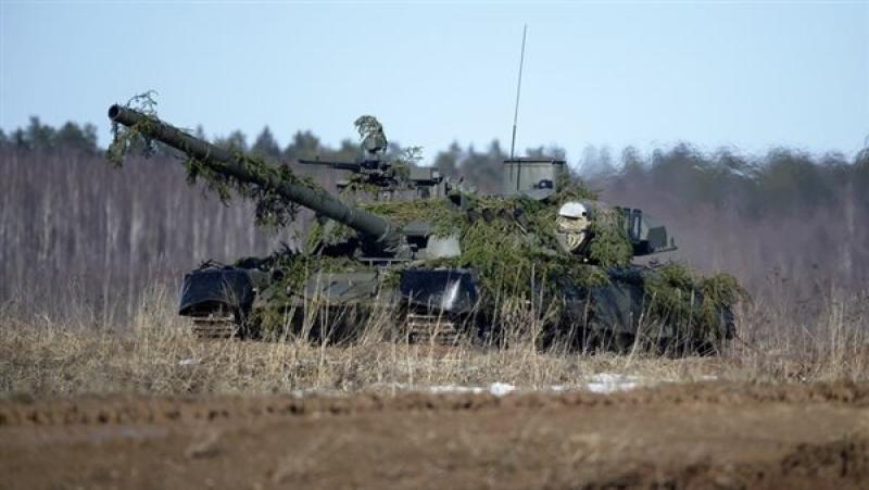 إرسال مركبات قتالية لأوكرانيا