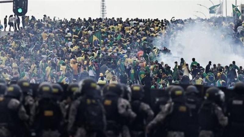 الهجوم العنيف على مقار السلطة في البرازيل