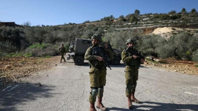 مستوطن يقتل فلسطينياً في الضفة الغربية المحتلة