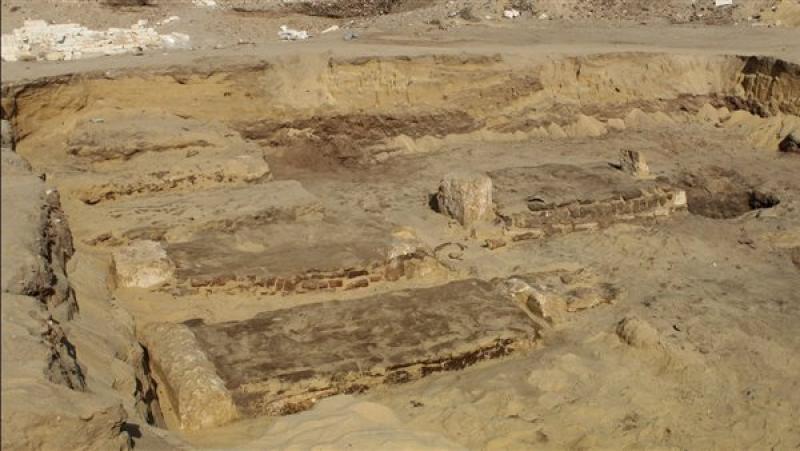 العثور على 24 مقبرة أثرية في المنيا