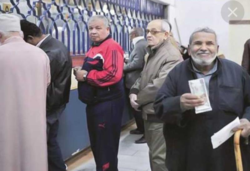 معاشات شهر إبريل