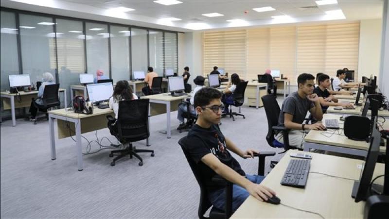 تنسيق القبول بالجامعات