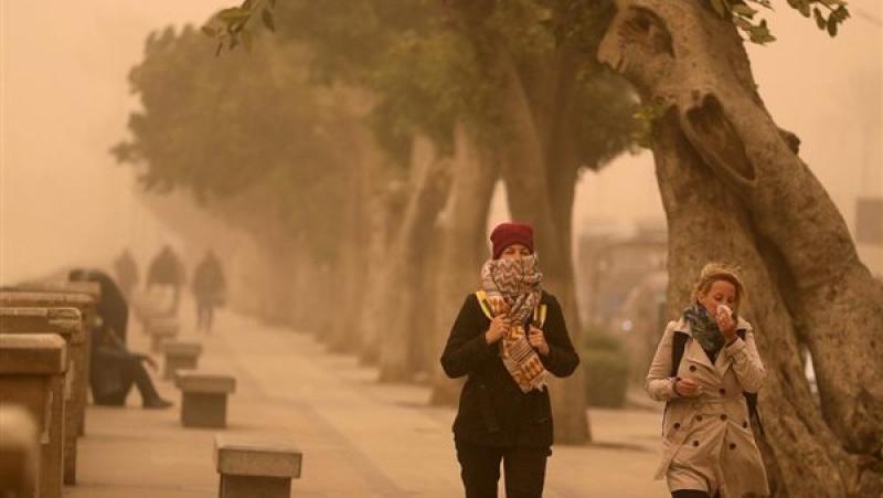 العاصفة الترابية