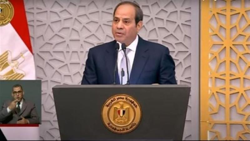 هدايا الرئيس السيسي للعمال