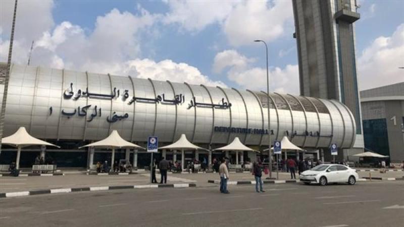 مطار القاهرة