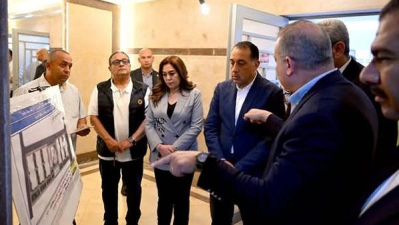 رئيس الوزراء يتفقد مشروع إسكان لمحدودى الدخل