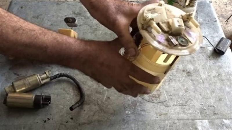 طلمبات البنزين