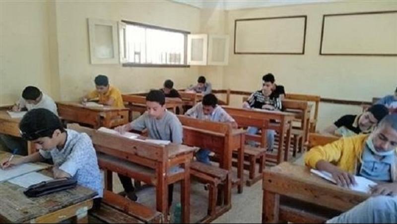 الشهادة الإعدادية