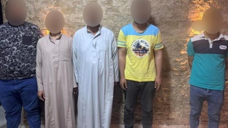 المتهمين