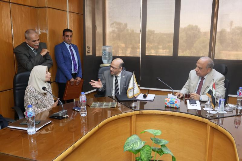 جانب من الزيارة