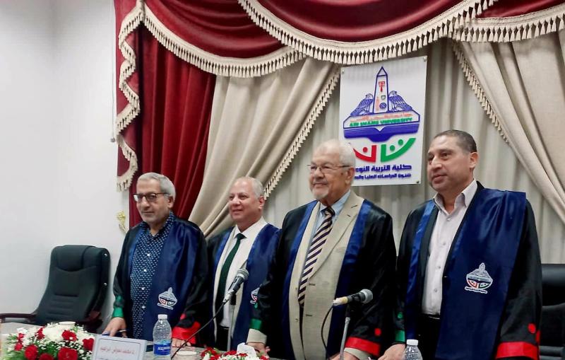 طارق عبد العزيز