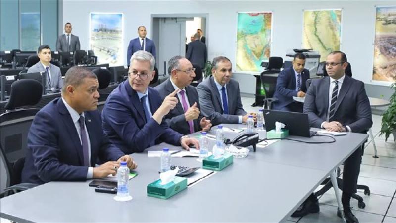وزير البترول