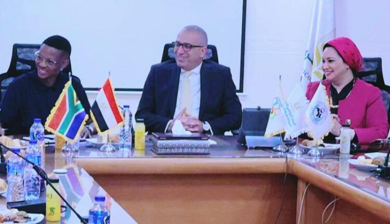 البنك الزراعي يستقبل وفدًا من اتحاد نقابات جنوب إفريقيا