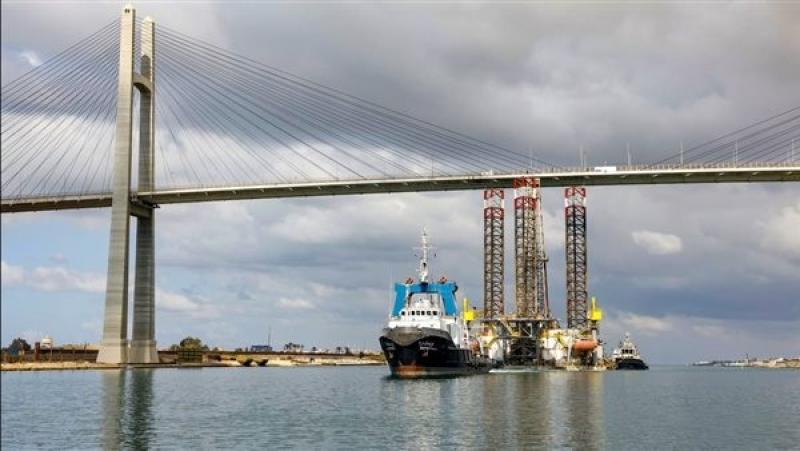 قناة السويس