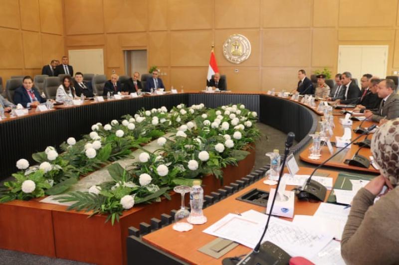 جانب من اجتماع الجهاز