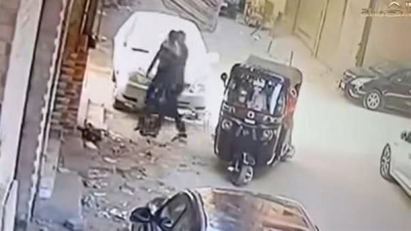 حجز سائق توك توك