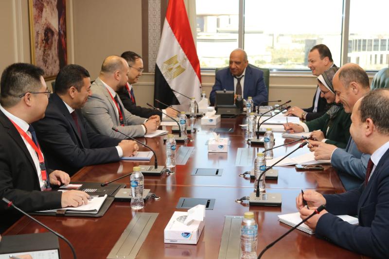 جانب من المباحثات