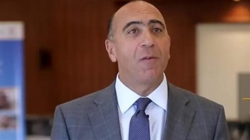 السفير إيهاب عوض