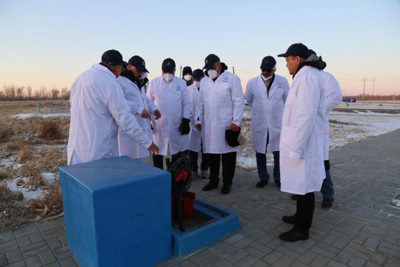 جانب من زيارة وزير الكهرباء