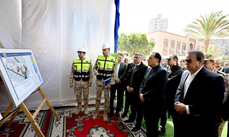 إنشاء جراج لاستيعاب كثافة المترددين على مستشفى أم المصريين