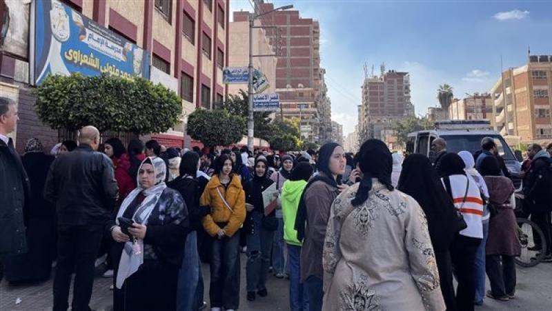 الشهادة الإعدادية