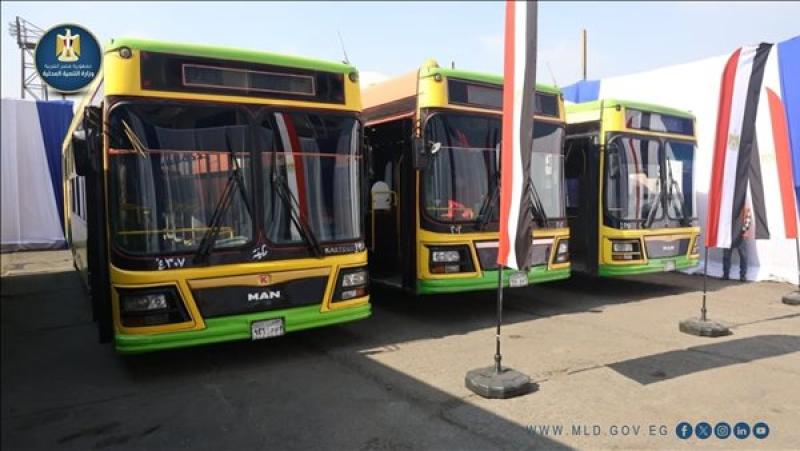 أتوبيسات النقل العام