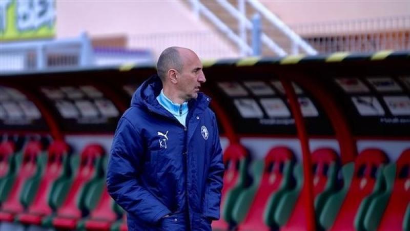 مدرب بيراميدز 