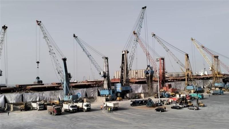 ميناء دمياط