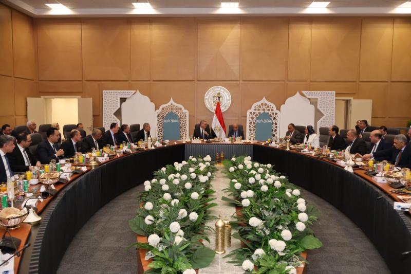 وزيرا الكهرباء والبترول