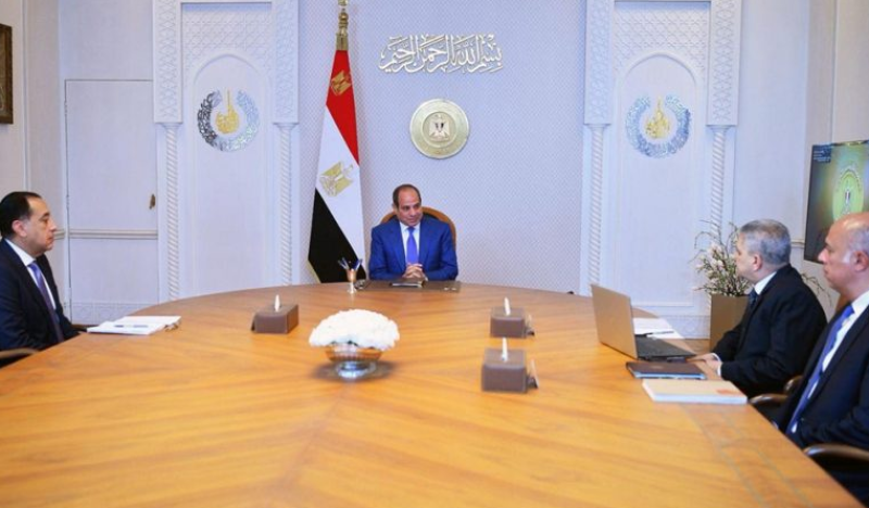 الرئيس السيسي خلال الاجتماع