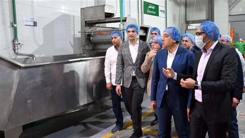 رئيس الوزراء يشيد بمنتجات مصنع «فيردي فودز»