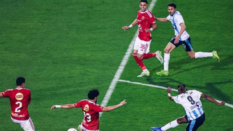 بيراميدز يضرب الأهلي بثلاثية