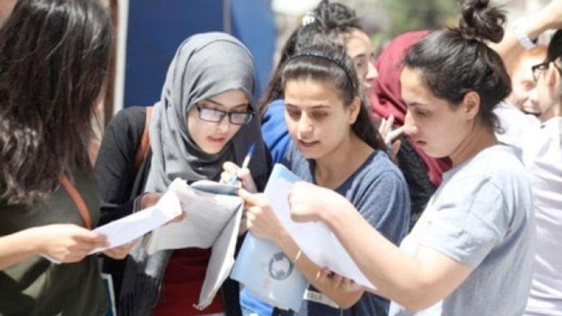 امتحانات الثانوية العامة 