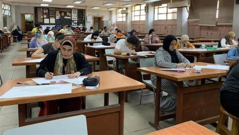  اختبارات الدبلومات